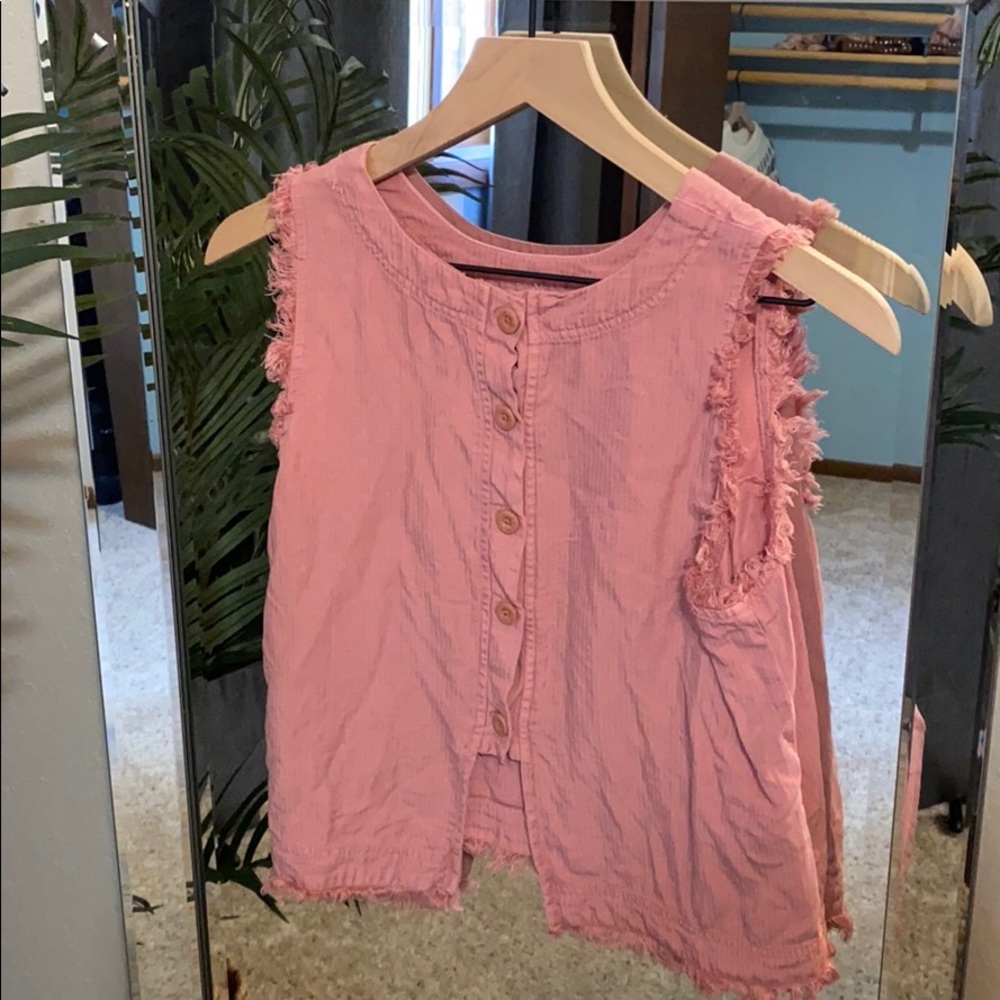 Cropped button down tank top